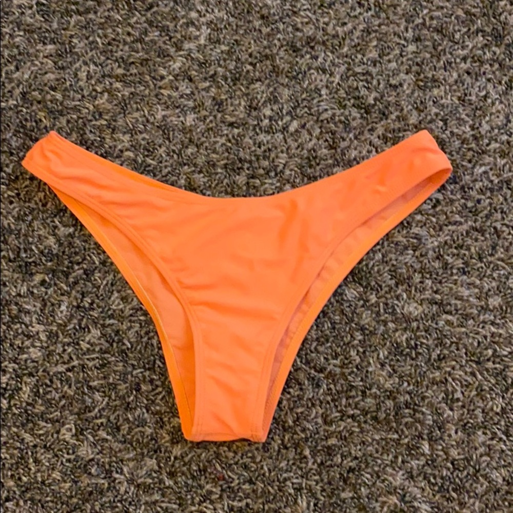 swimsuit bottoms